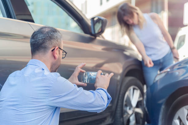 Professional Auto Insurance technician working in New Castle, DE